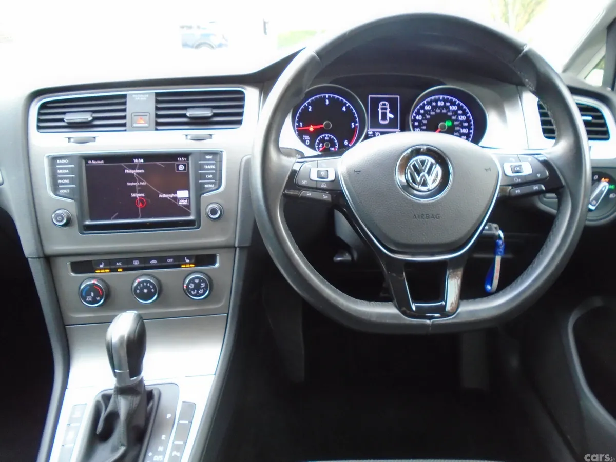 Volkswagen Golf Hatchback, Diesel, 2017, Silver