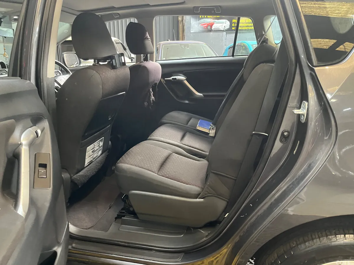 Toyota Verso MPV, Diesel, 2011, Grey