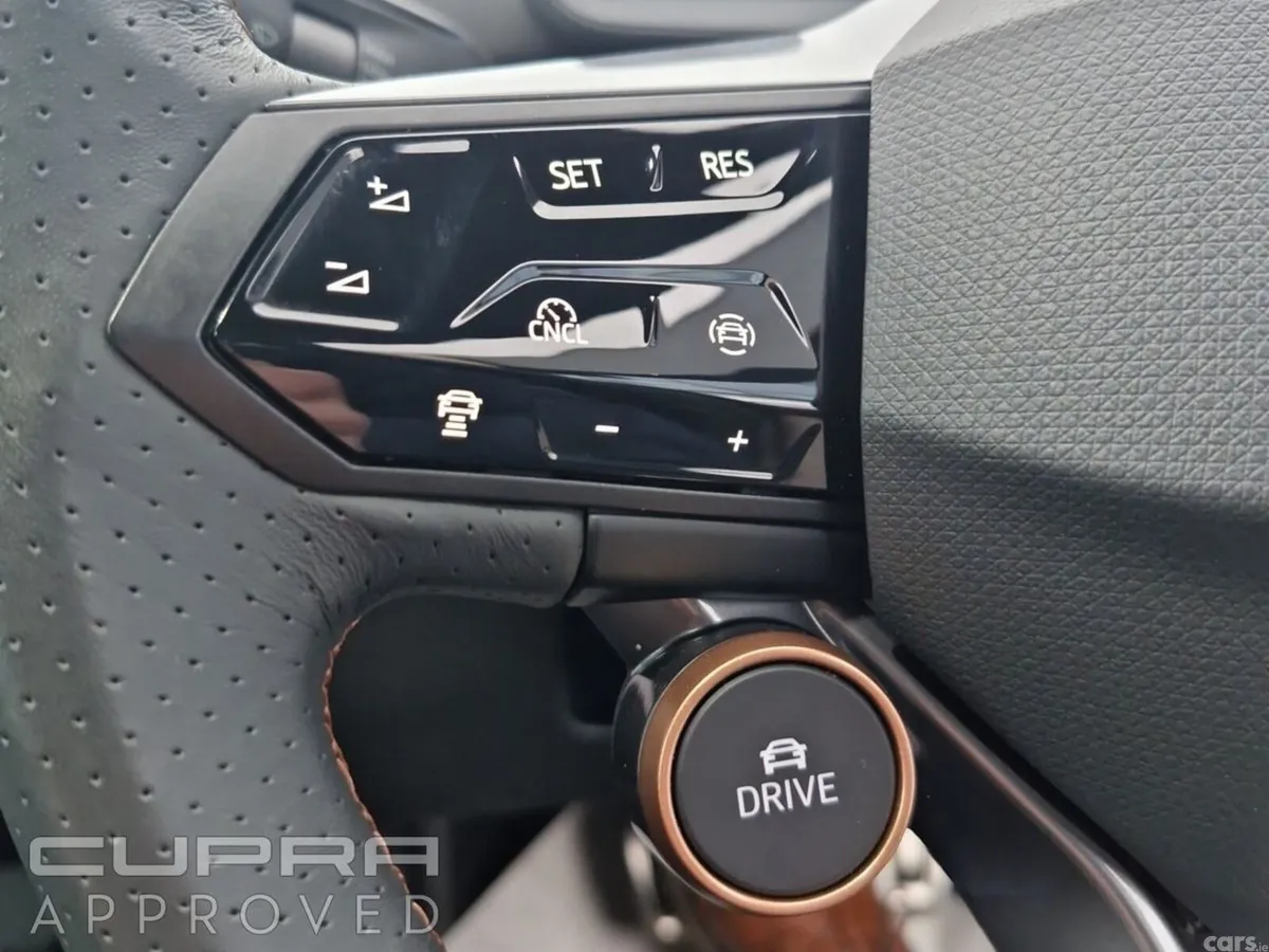 Cupra Tavascan SUV, Electric, 2025, Gold