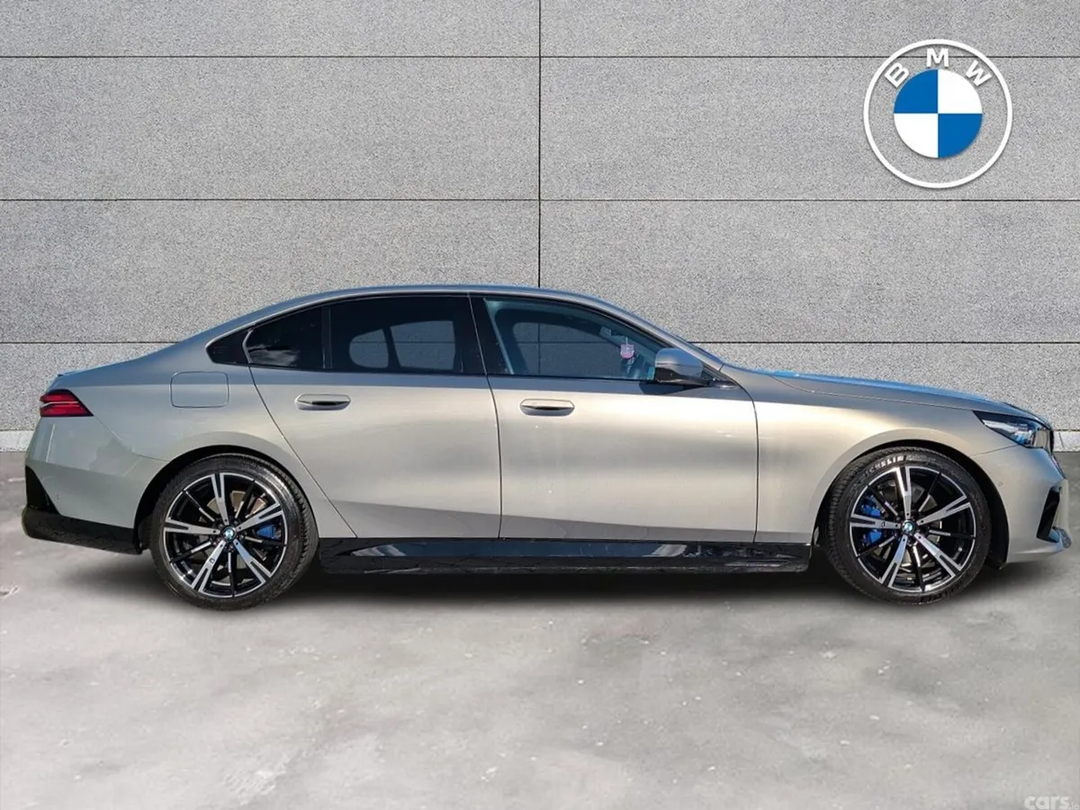 BMW 5-Series Saloon, Petrol Plug-in Hybrid, 2026, Grey
