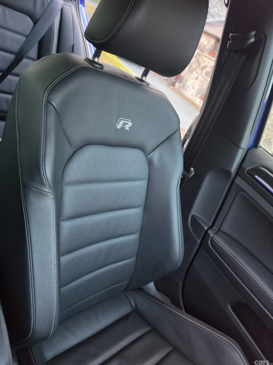 Volkswagen Golf Hatchback, Petrol, 2017, Blue