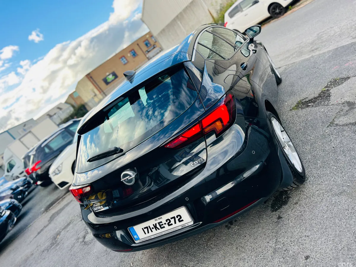 Opel Astra Hatchback, Diesel, 2017, Black