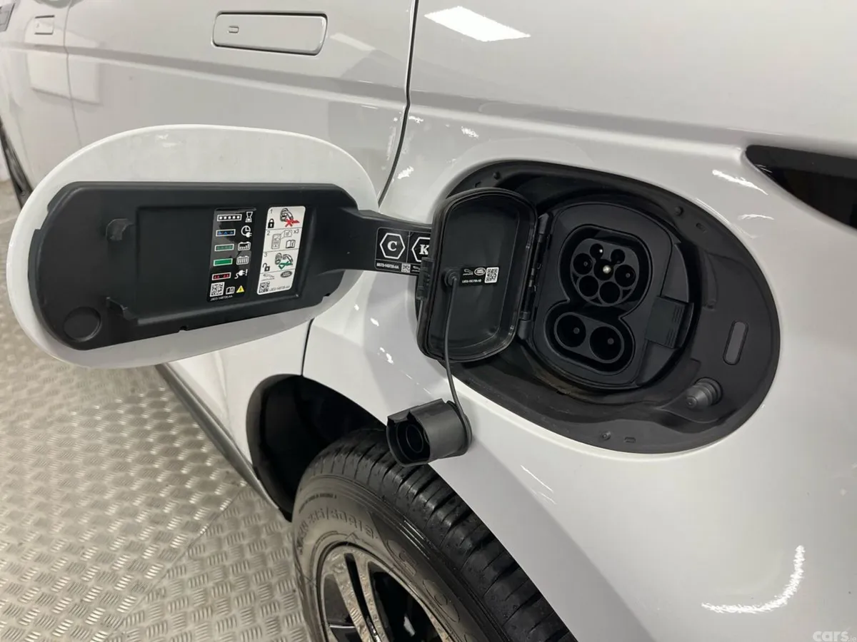 Land Rover Range Rover Evoque SUV, Petrol Hybrid, 2024, White