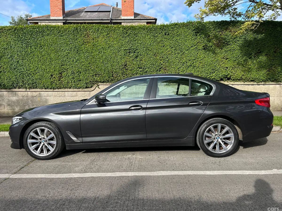 BMW 5-Series Saloon, Diesel, 2017, Grey