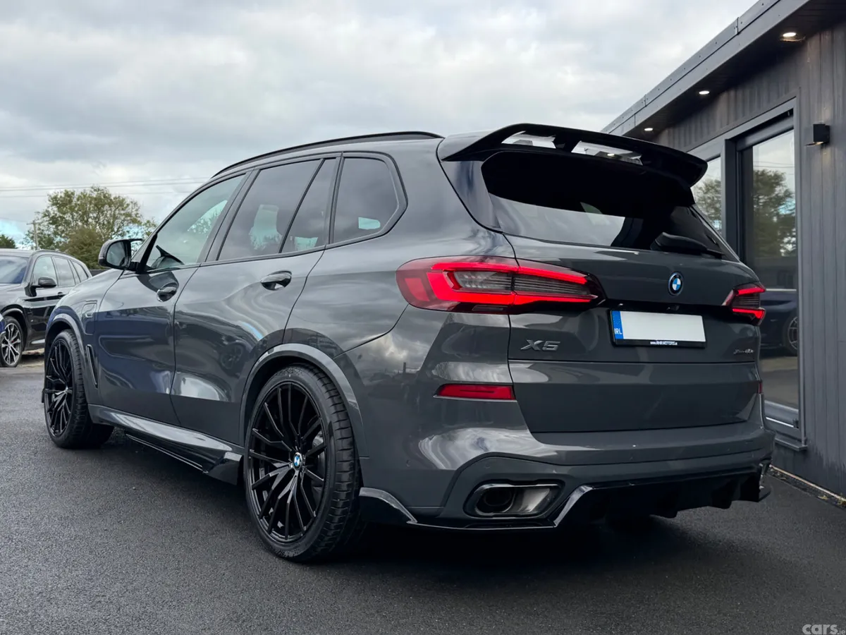 BMW X5 SUV, Petrol Hybrid, 2022, Grey