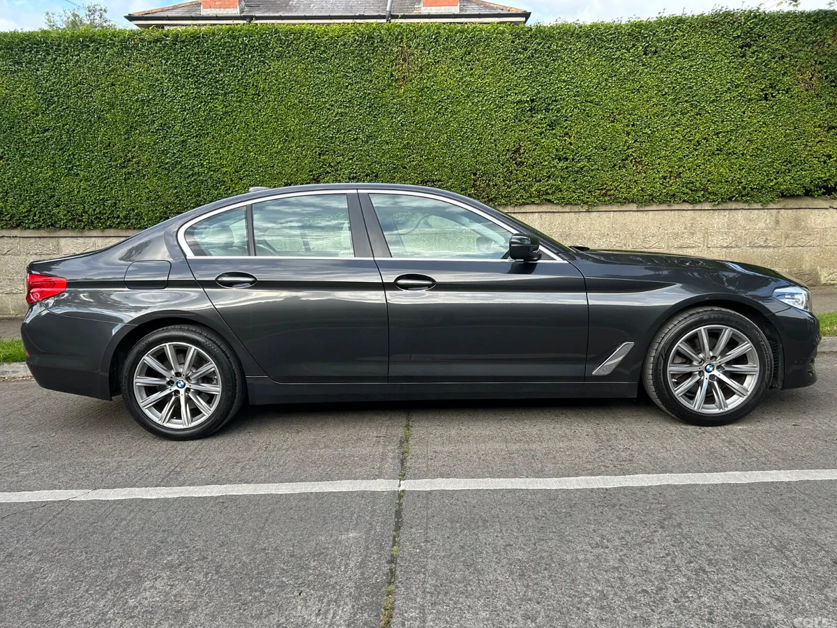 BMW 5-Series Saloon, Diesel, 2017, Grey