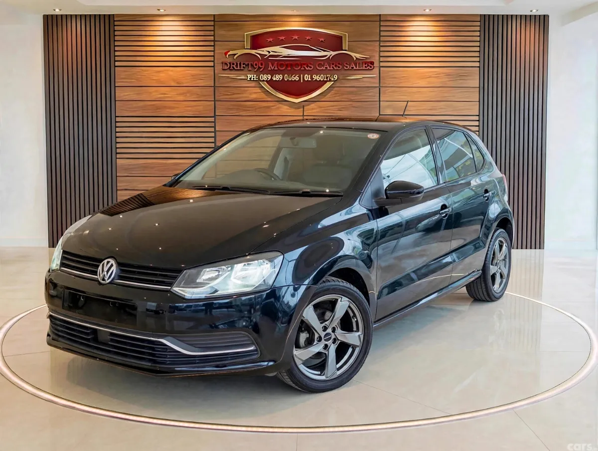 Volkswagen Polo Hatchback, Petrol, 2015, Black