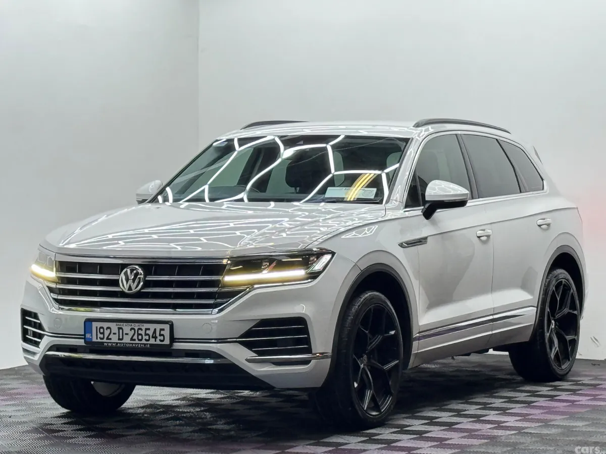 Volkswagen Touareg SUV, Diesel, 2019, White