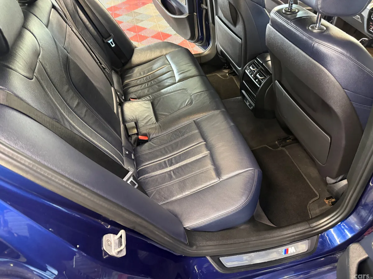 BMW 5-Series Saloon, Diesel, 2017, Blue