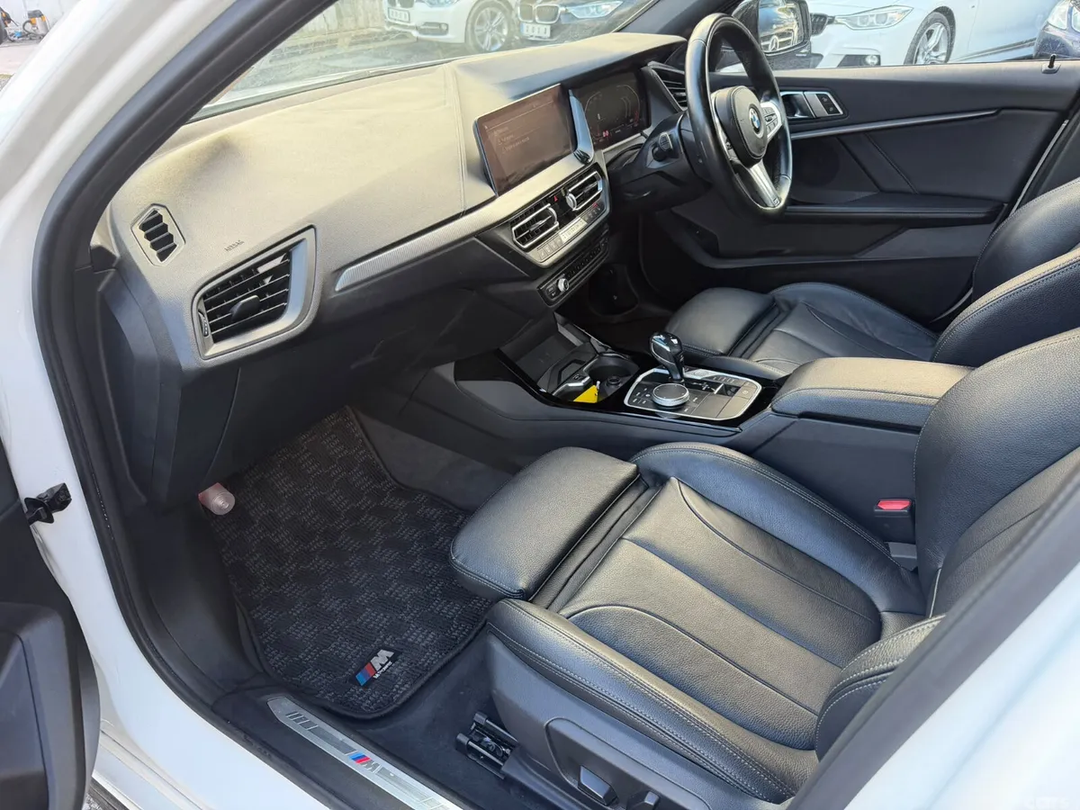 BMW 1-Series Hatchback, Diesel, 2021, White