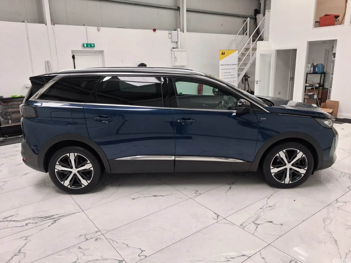Peugeot 5008 SUV, Diesel, 2021, Blue