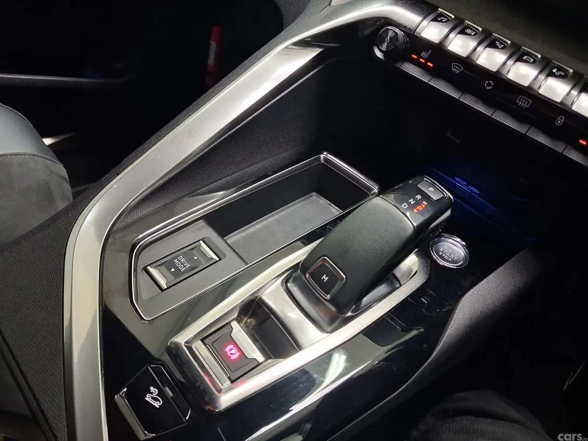 Peugeot 5008 SUV, Diesel, 2021, Blue