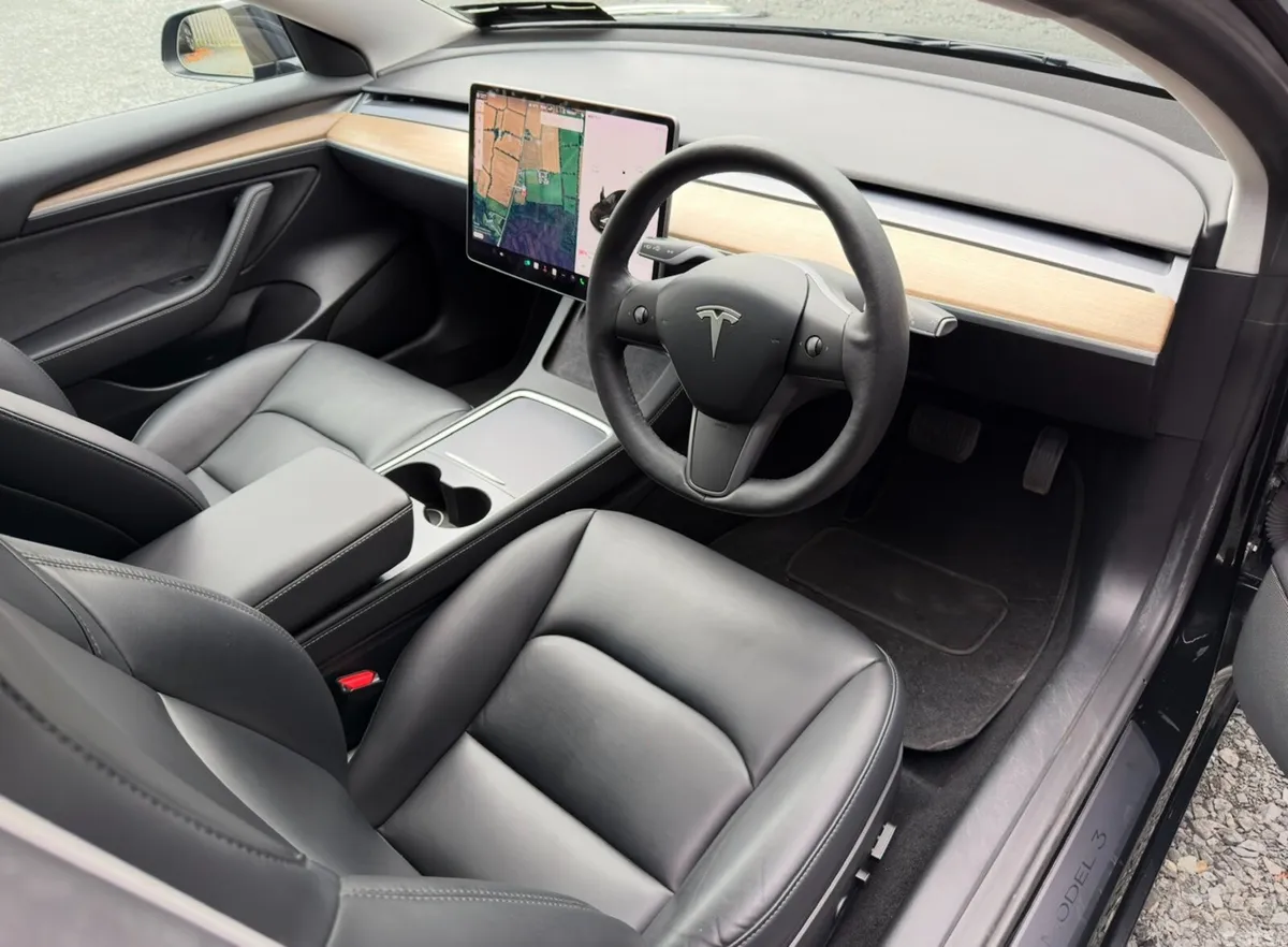 Tesla Model 3 Saloon, Electric, 2020, Black