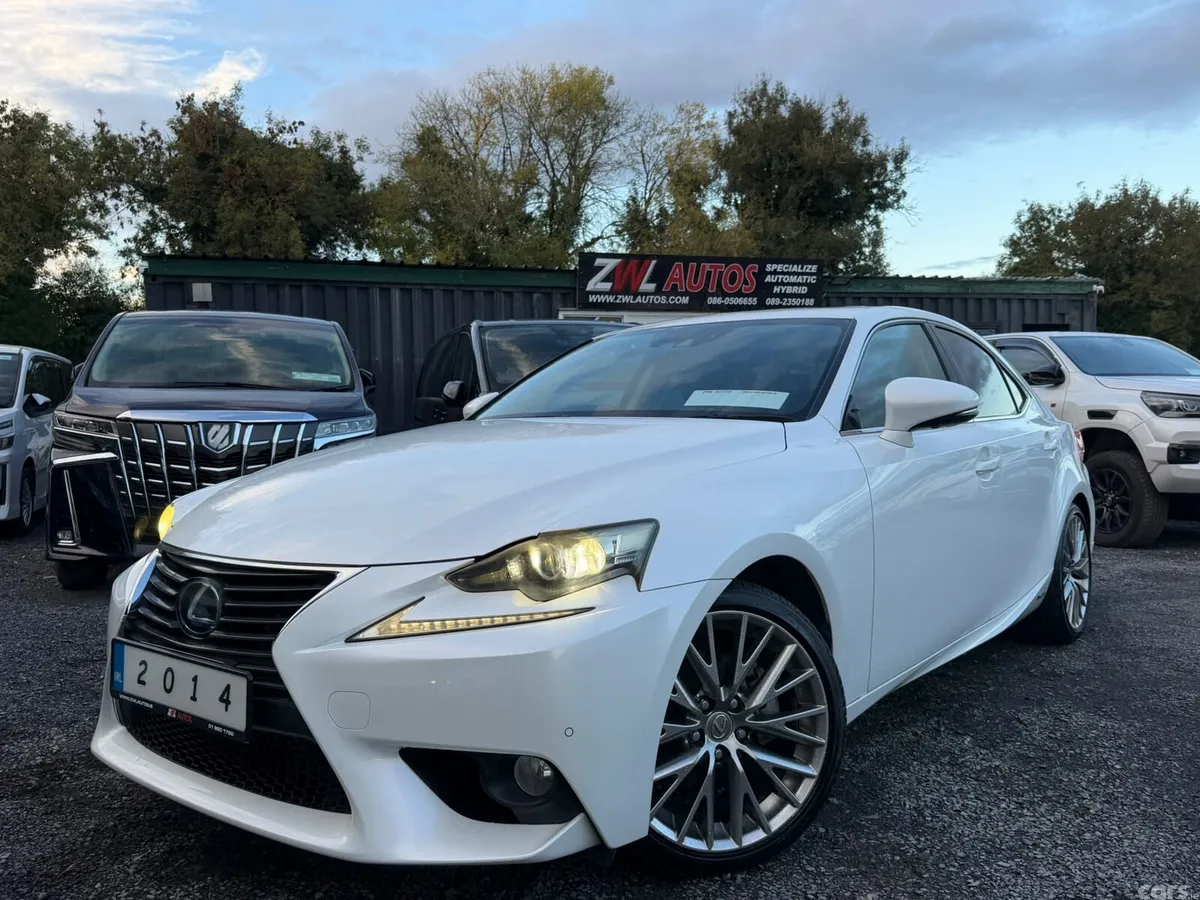 Lexus IS Saloon, Petrol Hybrid, 2014, White