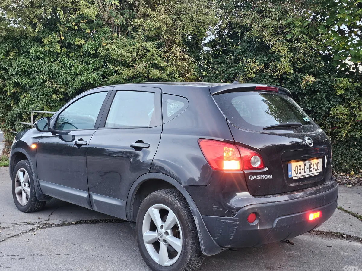 Nissan Qashqai Hatchback, Diesel, 2009, Black