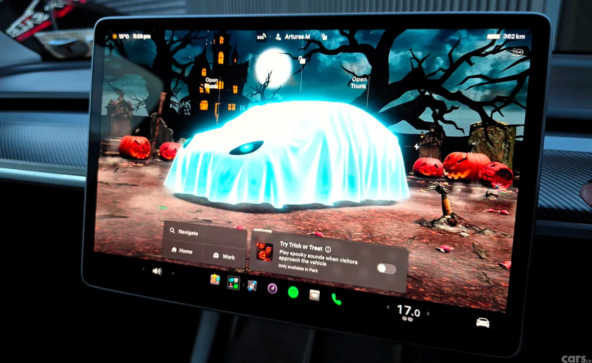 Tesla Model Y MPV, Electric, 2023, Black