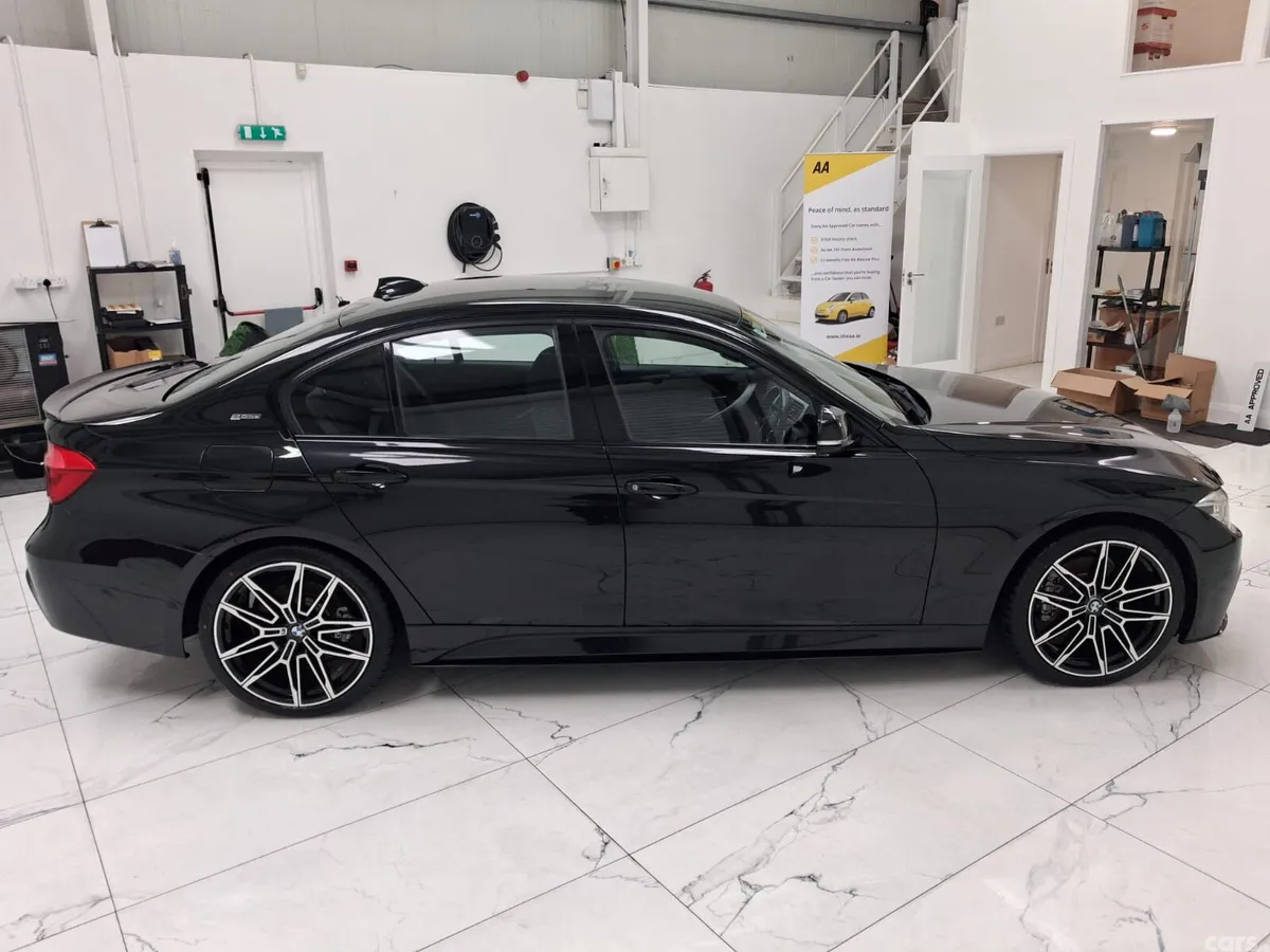 BMW 3-Series Saloon, Petrol Plug-in Hybrid, 2017, Black