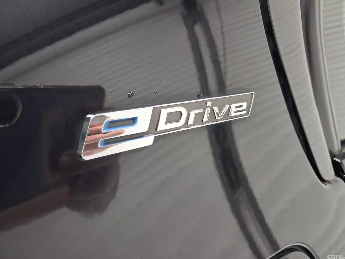 BMW 3-Series Saloon, Petrol Plug-in Hybrid, 2017, Black