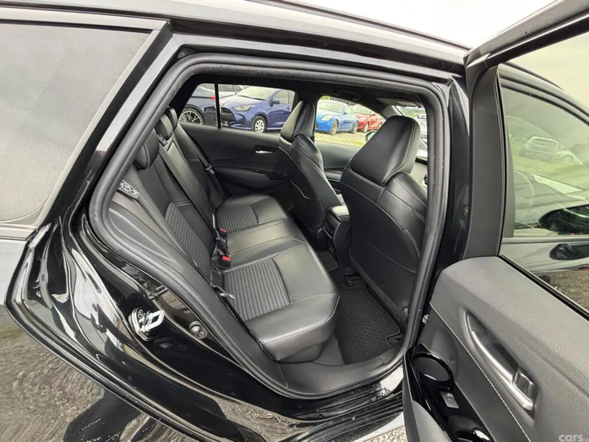 Toyota Corolla Estate, Petrol Hybrid, 2021, Black