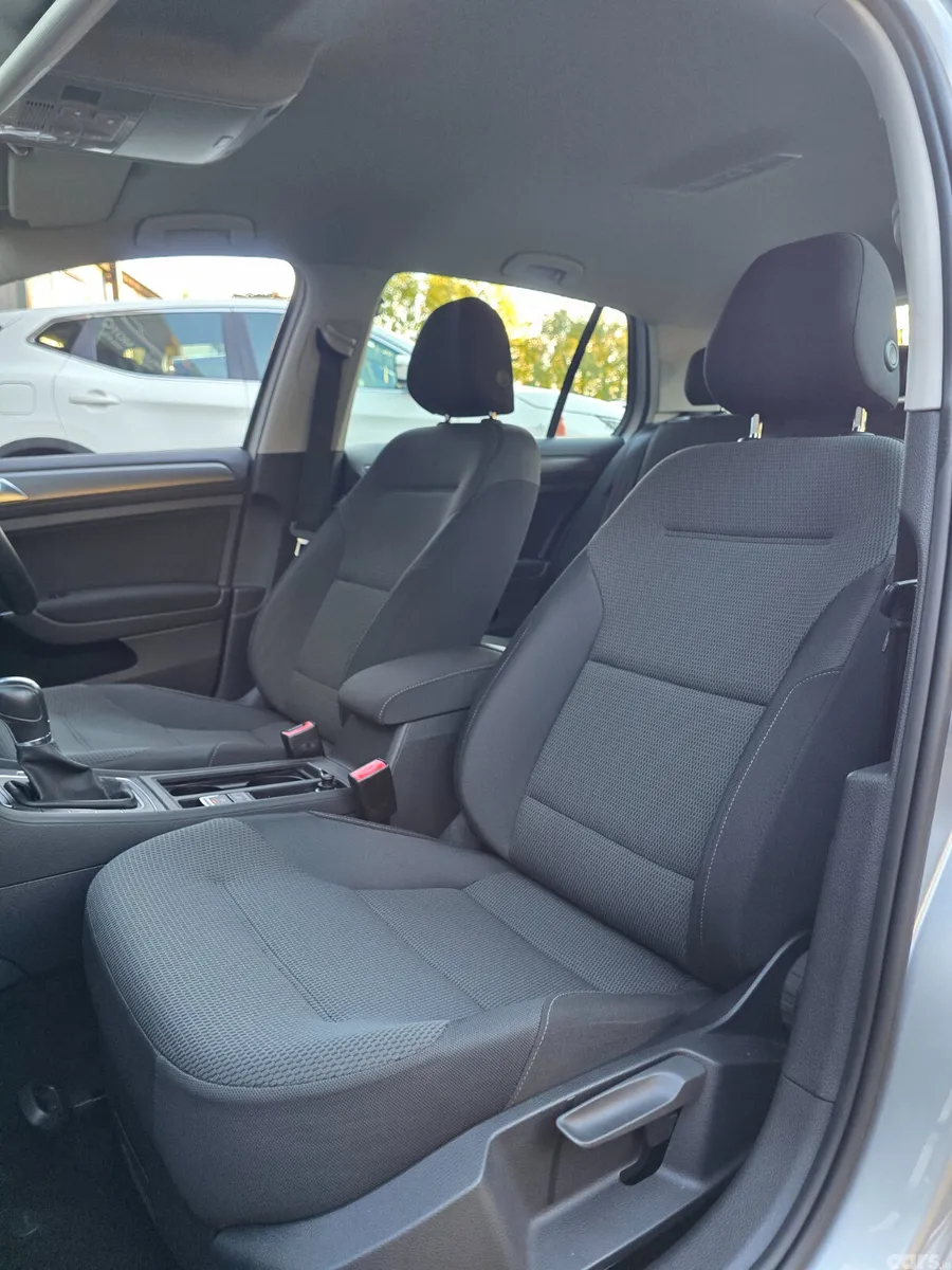 Volkswagen Golf Hatchback, Petrol, 2013, Silver