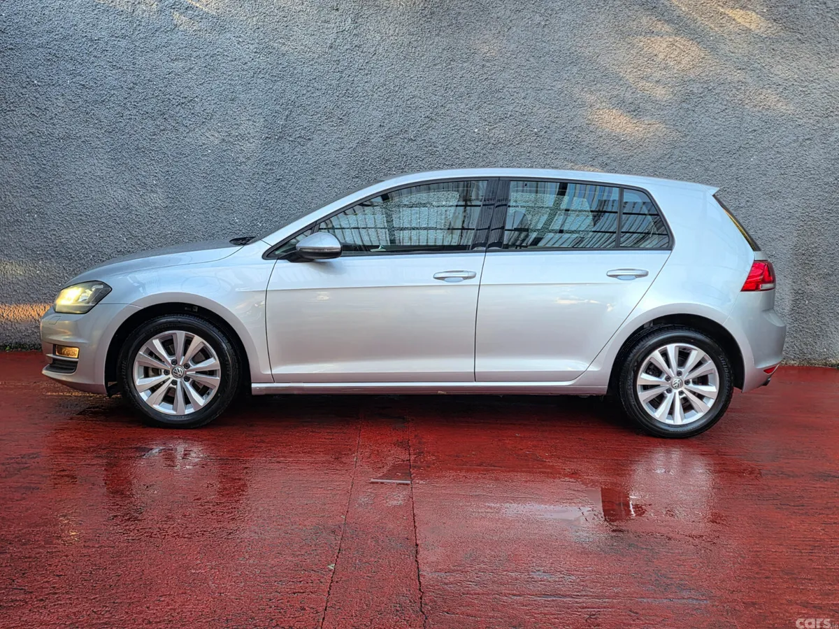 Volkswagen Golf Hatchback, Petrol, 2013, Silver