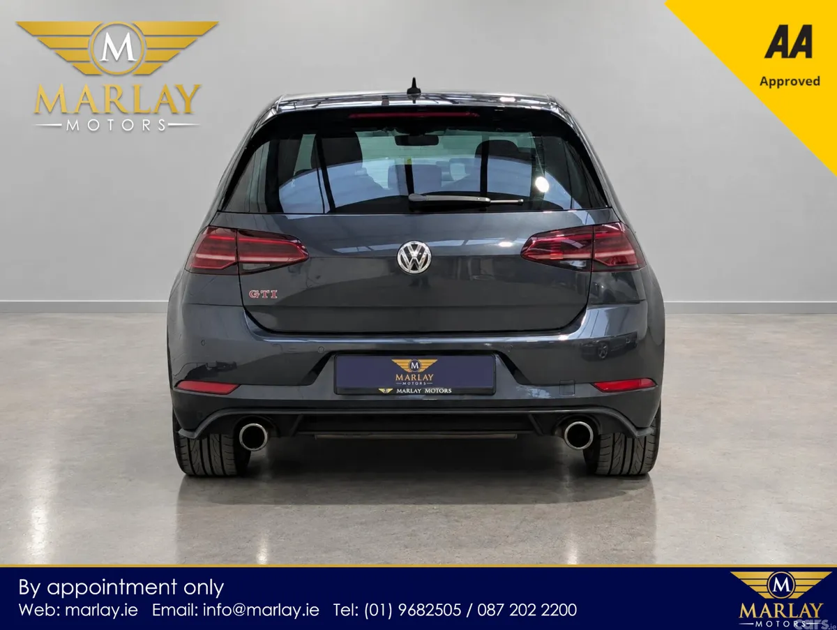 Volkswagen Golf Hatchback, Petrol, 2017, Blue