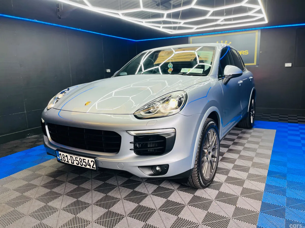 Porsche Cayenne SUV, Diesel, 2018, Silver