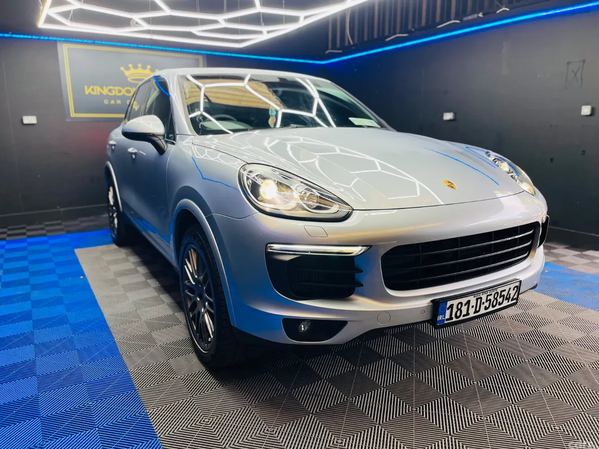 Porsche Cayenne SUV, Diesel, 2018, Silver