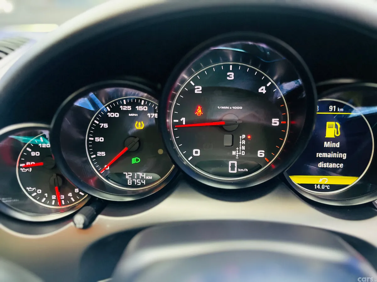 Porsche Cayenne SUV, Diesel, 2018, Silver