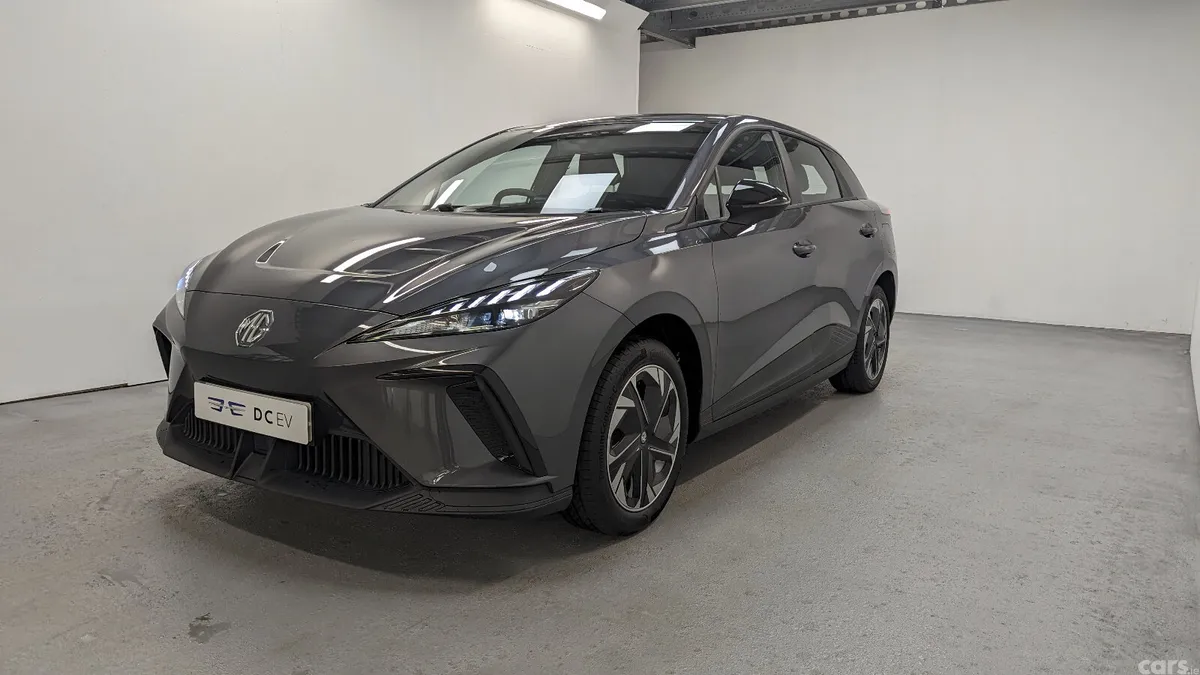 MG MG4 Hatchback, Electric, 2023, Grey