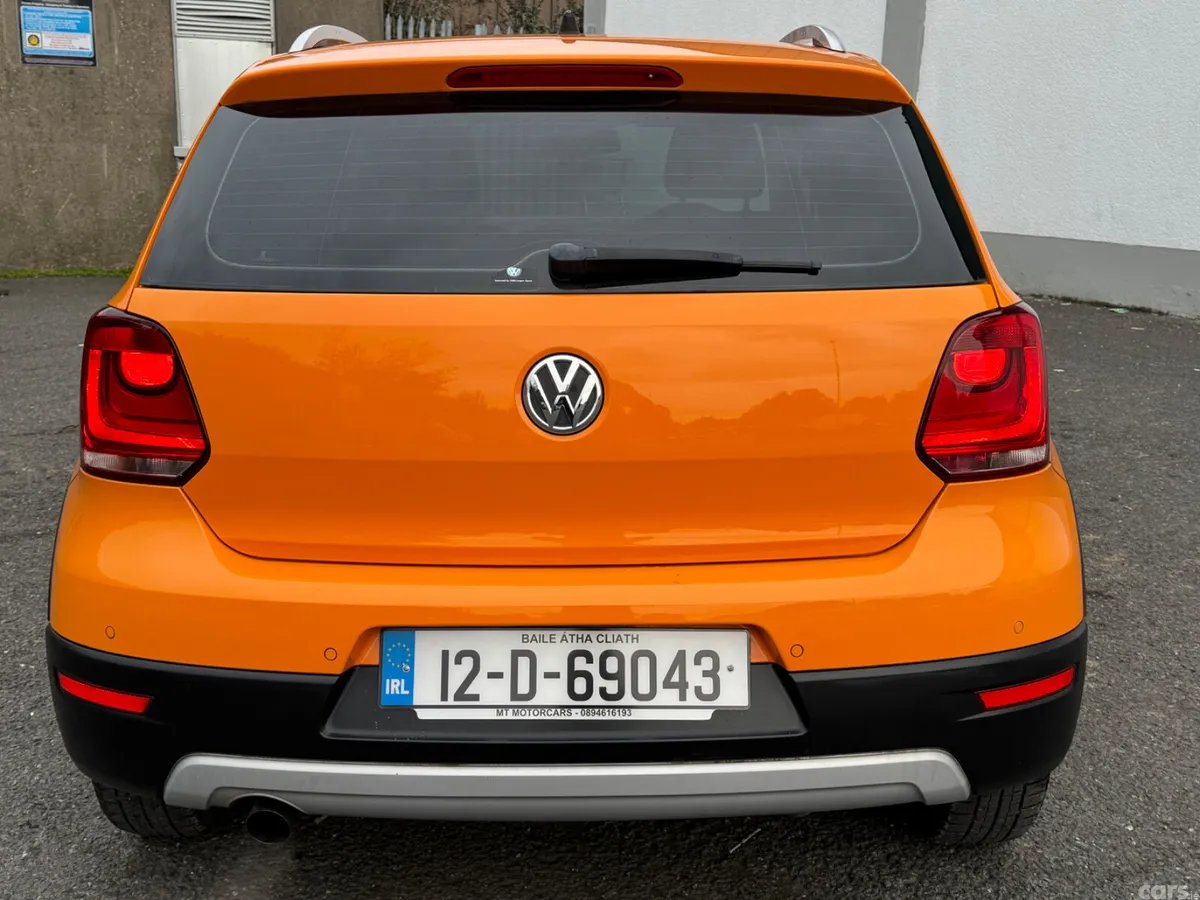 Volkswagen Polo Hatchback, Petrol, 2012, Orange