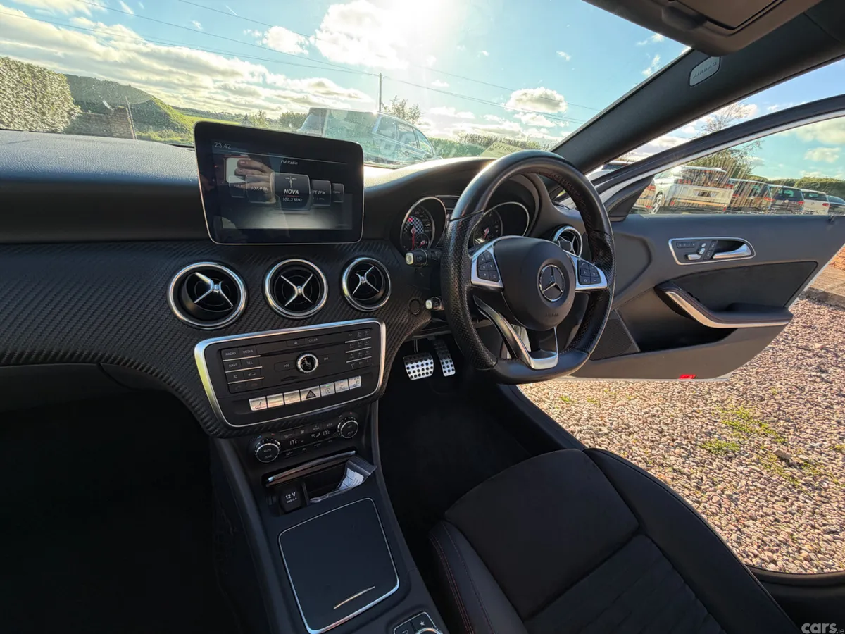 Mercedes-Benz A-Class Hatchback, Petrol, 2017, White