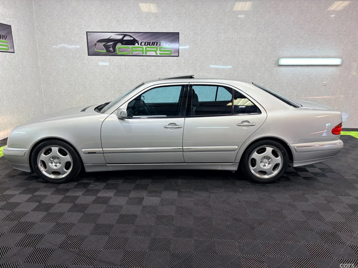 Mercedes-Benz E-Class Saloon, Petrol, 2001, Silver