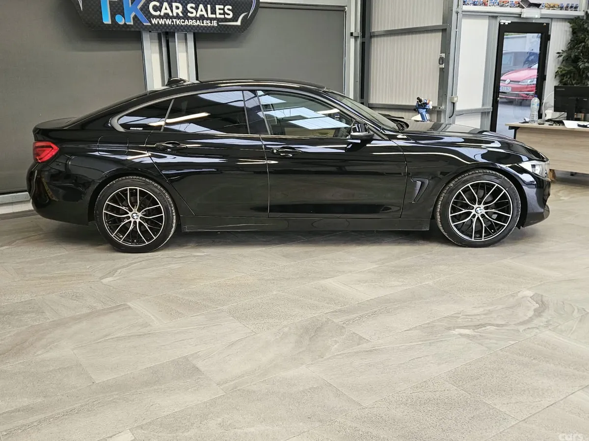 BMW 4-Series Coupe, Diesel, 2018, Black