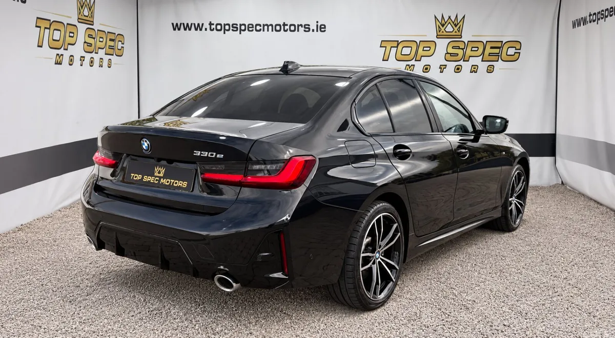 BMW 3-Series Saloon, Petrol Plug-in Hybrid, 2025, Black