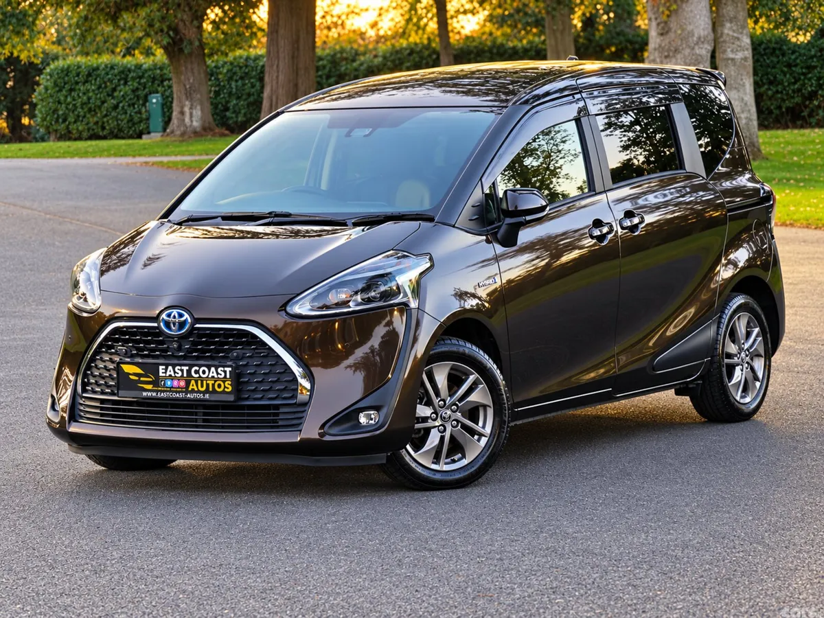 Toyota Sienta MPV, Petrol Hybrid, 2019, Brown