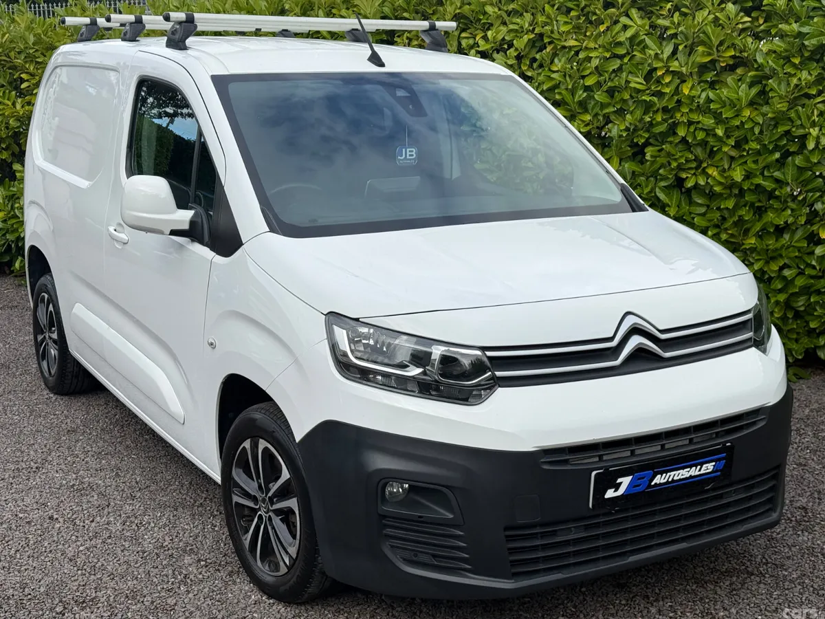 Citroen Berlingo MPV, Diesel, 2019, White