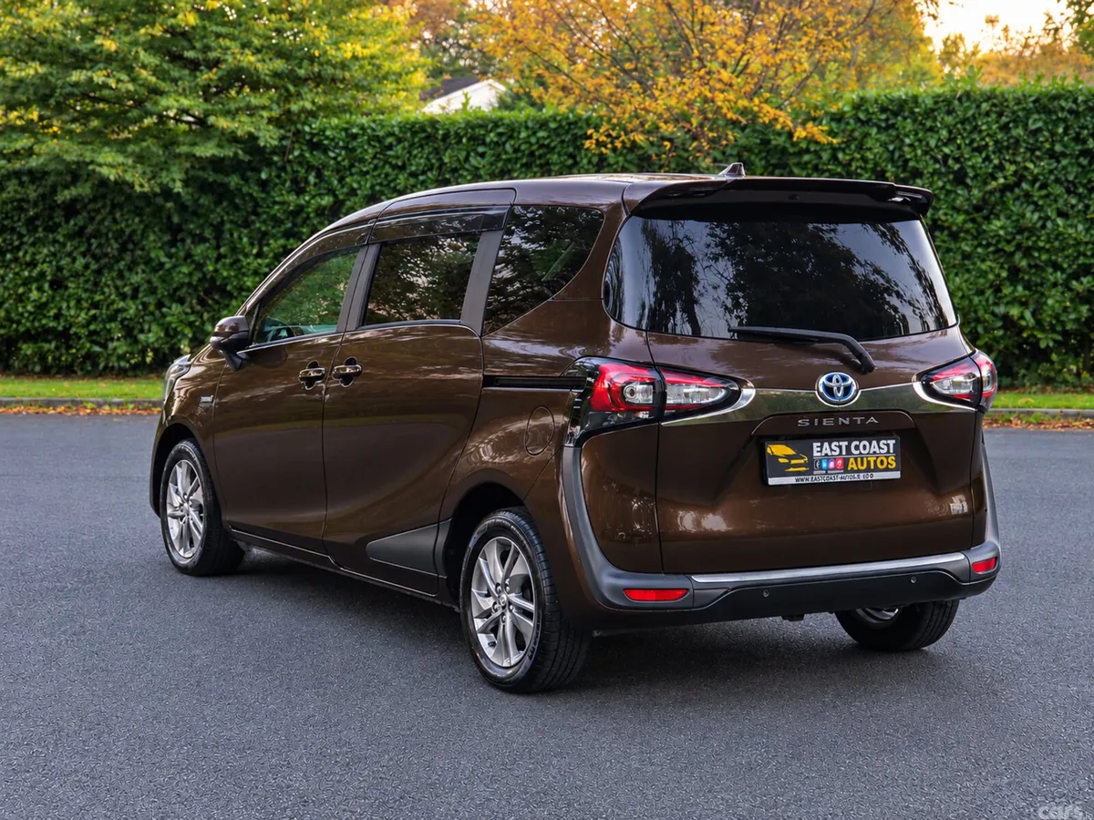 Toyota Sienta MPV, Petrol Hybrid, 2019, Brown