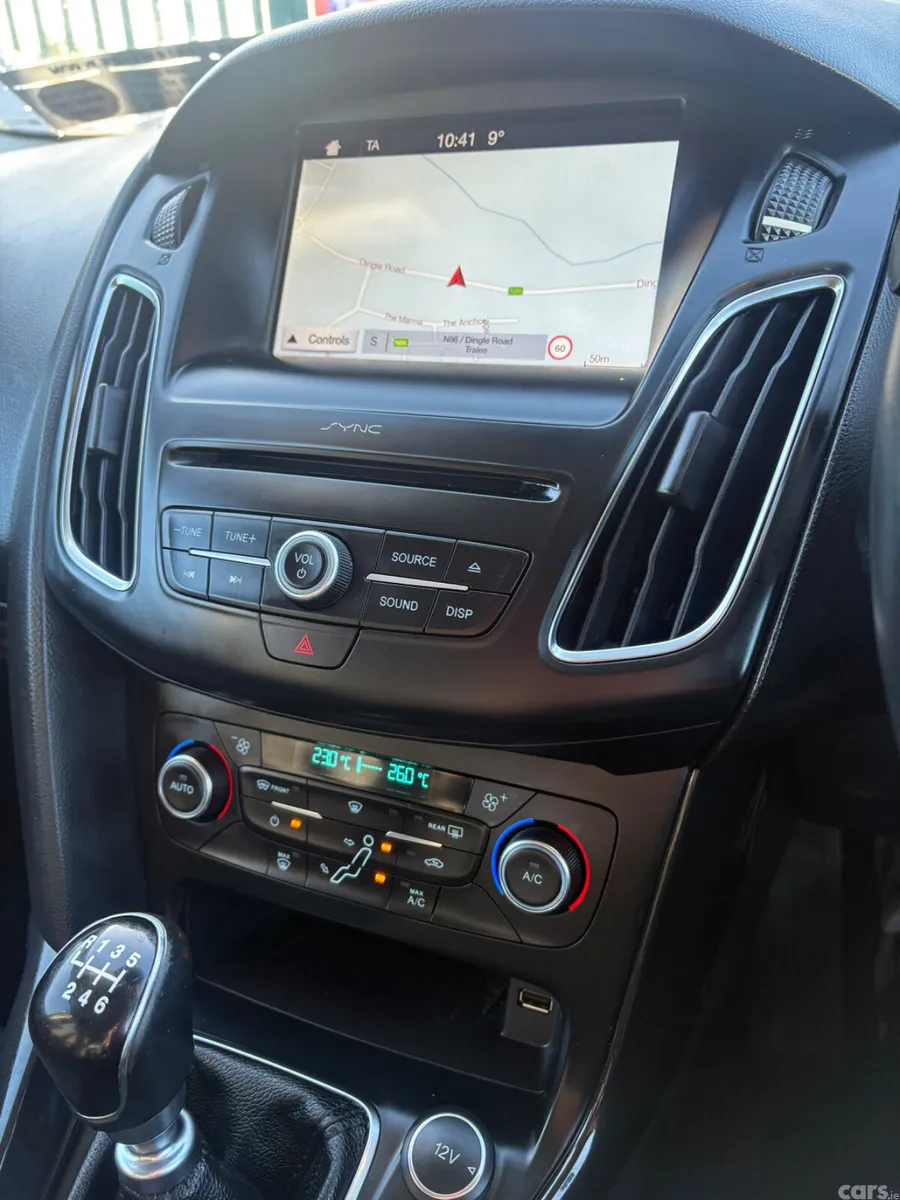 Ford Focus Hatchback, Diesel, 2018, Grey