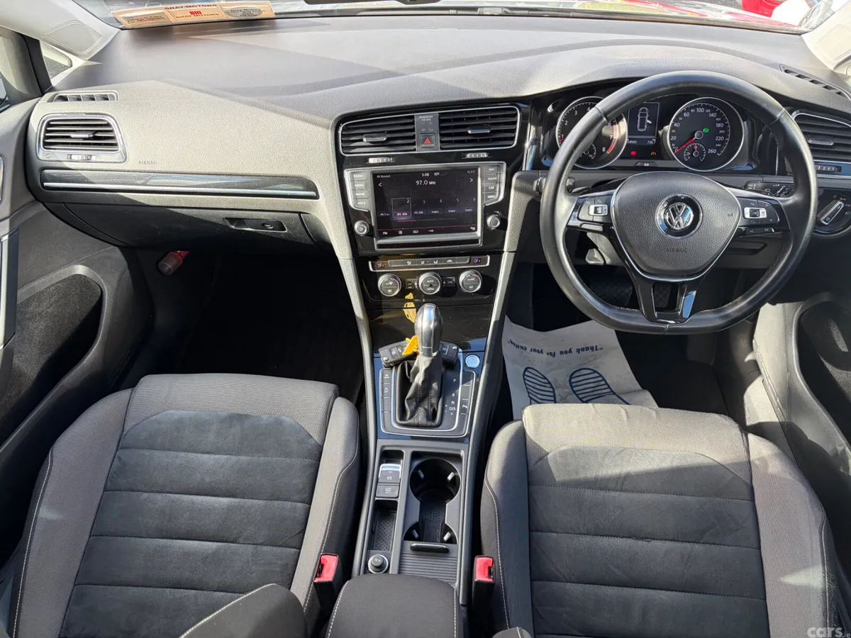 Volkswagen Golf Estate, Petrol, 2015, Silver