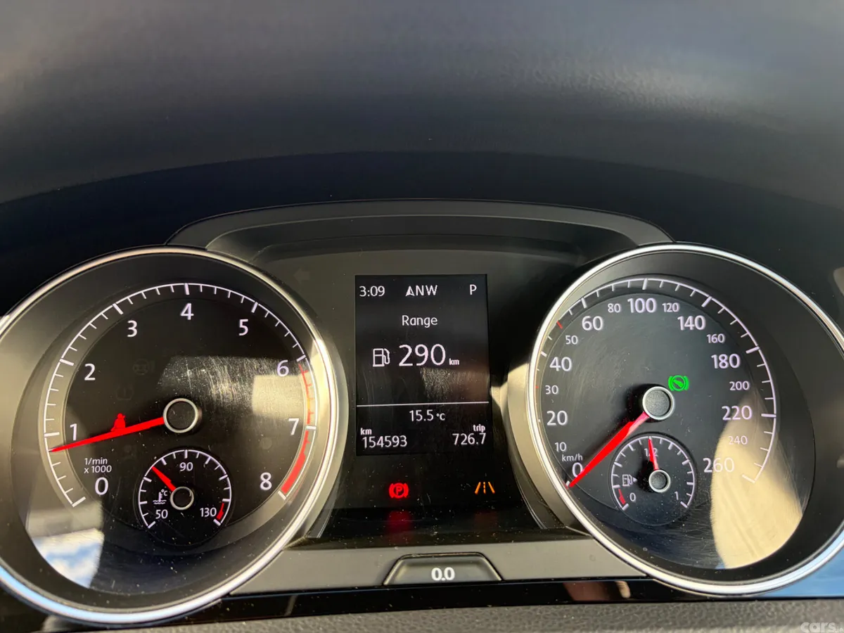 Volkswagen Golf Estate, Petrol, 2015, Silver