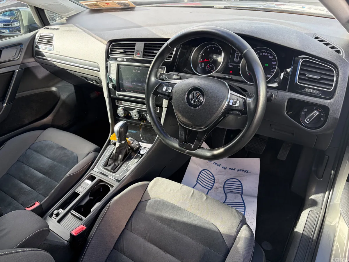 Volkswagen Golf Estate, Petrol, 2015, Silver