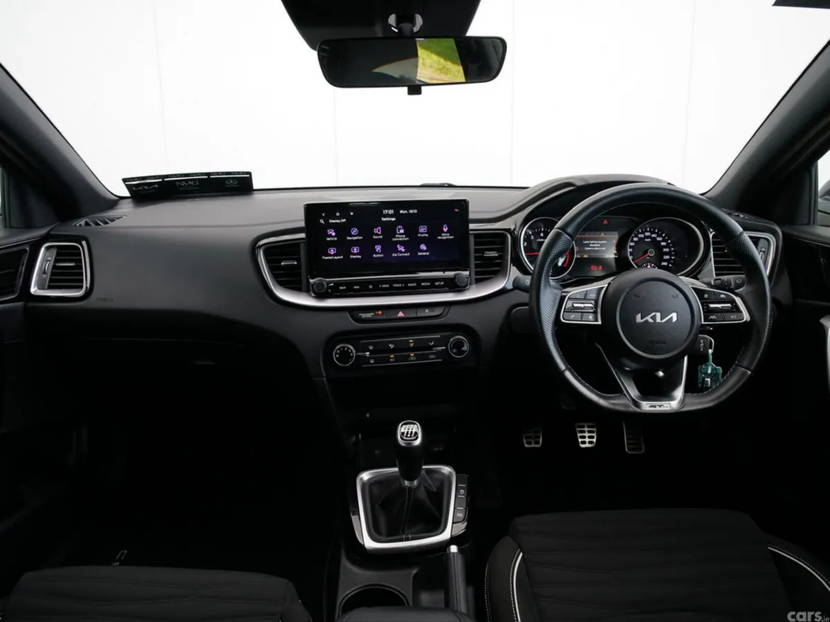 Kia Ceed Hatchback, Petrol, 2025, Black