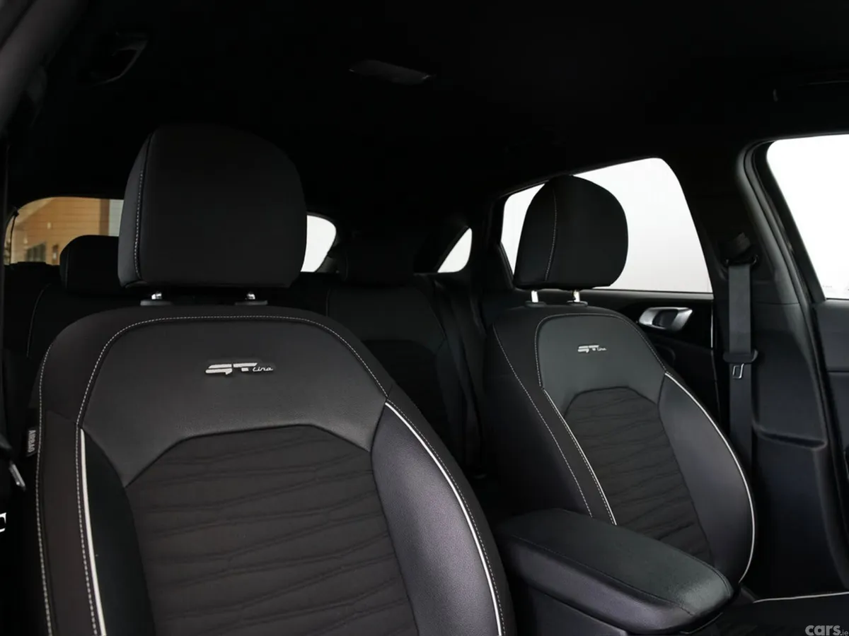 Kia Ceed Hatchback, Petrol, 2025, Black
