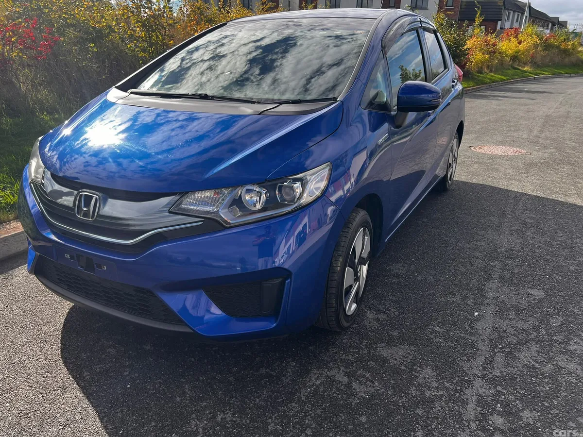 Honda Fit Hatchback, Petrol Hybrid, 2014, Blue
