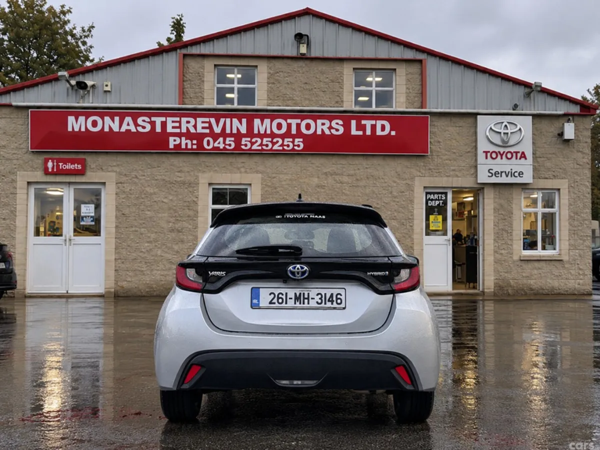 Toyota Yaris Hatchback, Petrol Hybrid, 2026, Grey