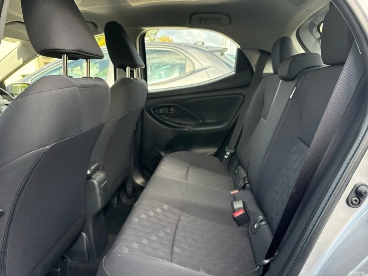 Toyota Yaris Hatchback, Petrol Hybrid, 2026, Grey