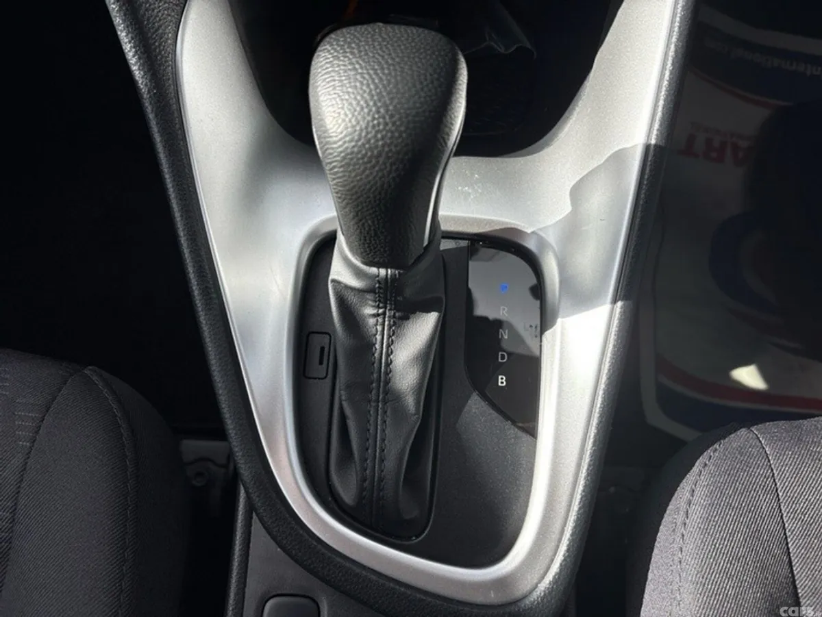 Toyota Yaris Hatchback, Petrol Hybrid, 2026, Grey