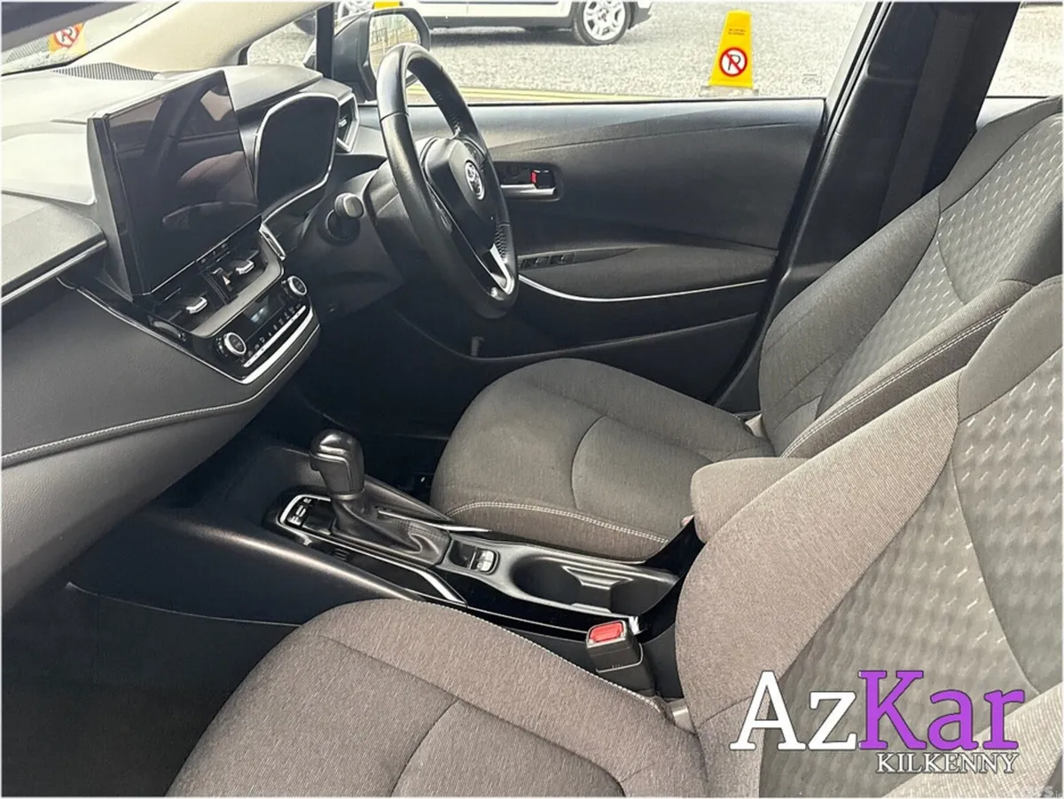 Toyota Corolla Saloon, Petrol Hybrid, 2023, Black