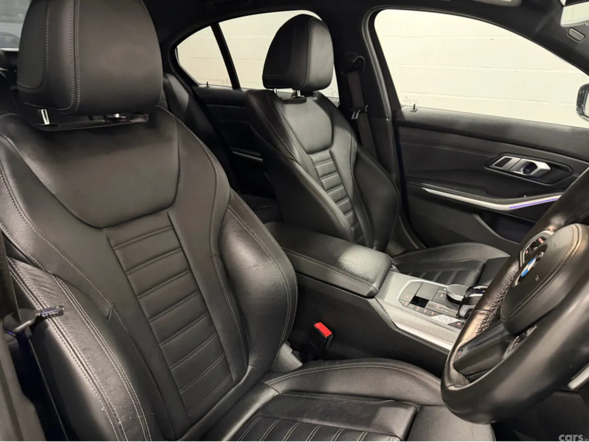 BMW 3-Series Saloon, Petrol Plug-in Hybrid, 2021, Blue